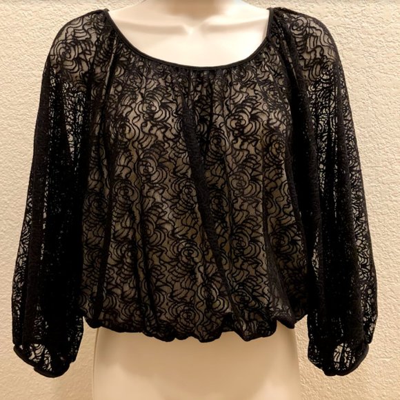 Studio M | Black Lace Top | XS - Picture 4 of 4